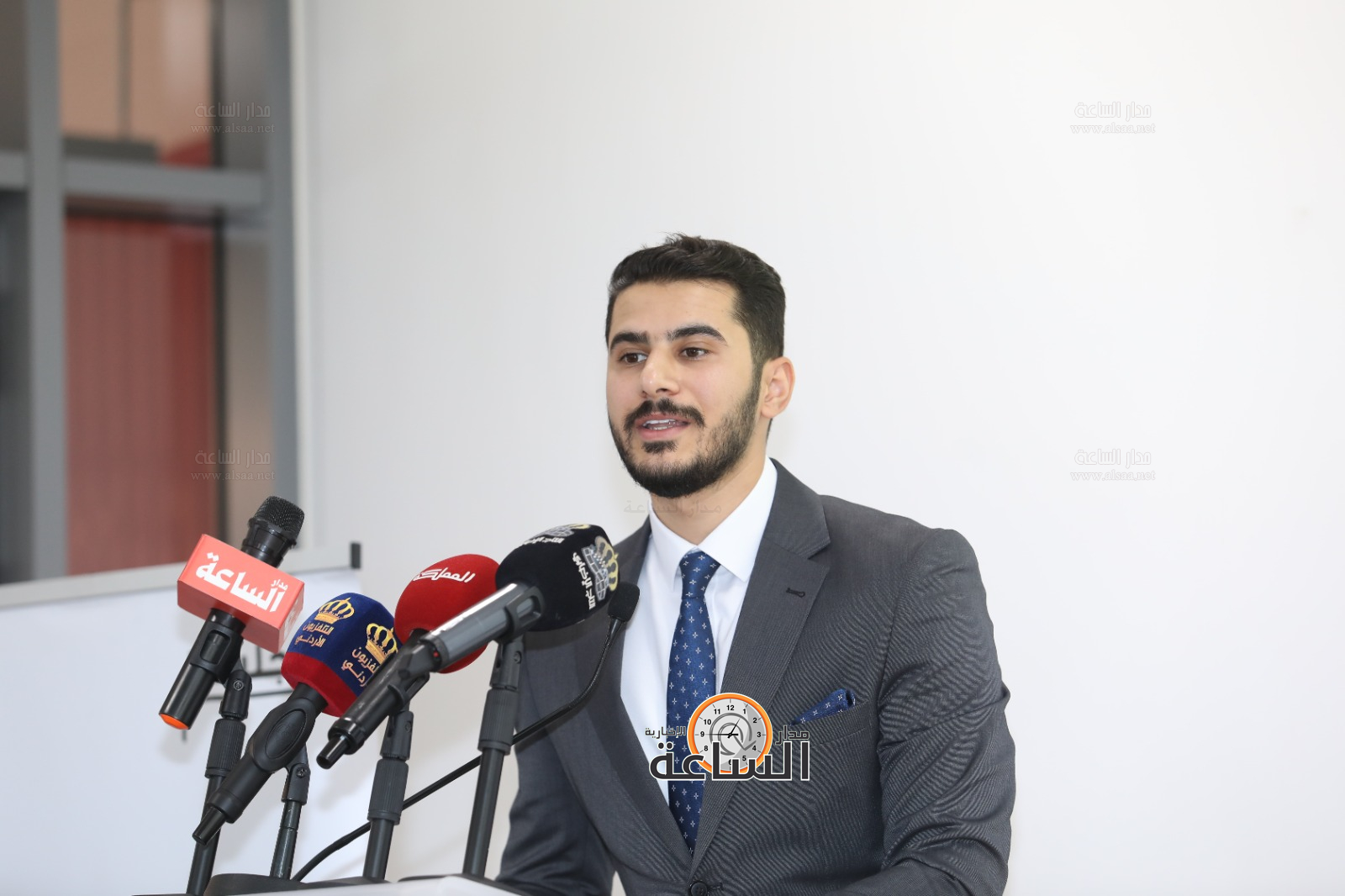 Madar Al-Saa Images 0.8002484594453807