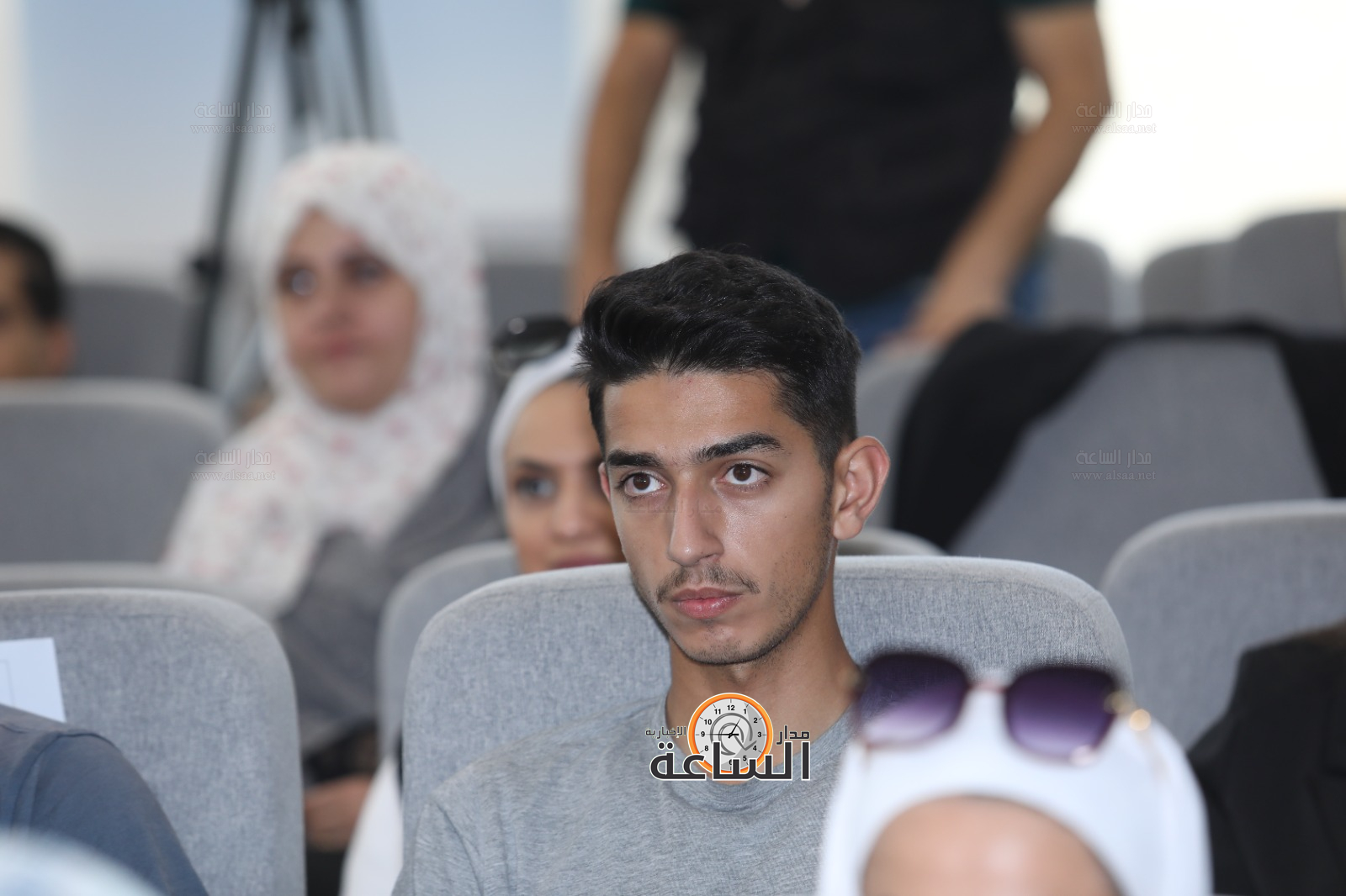 Madar Al-Saa Images 0.5127061600099514