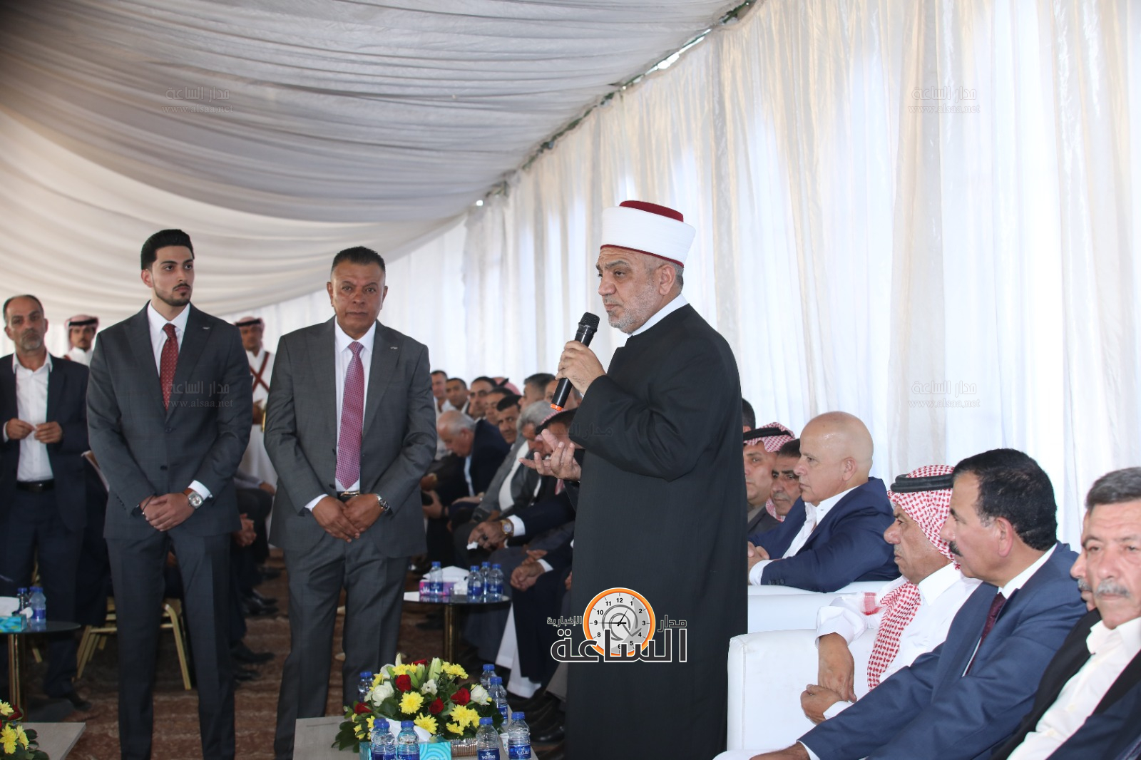 Madar Al-Saa Images 0.14653948775896697