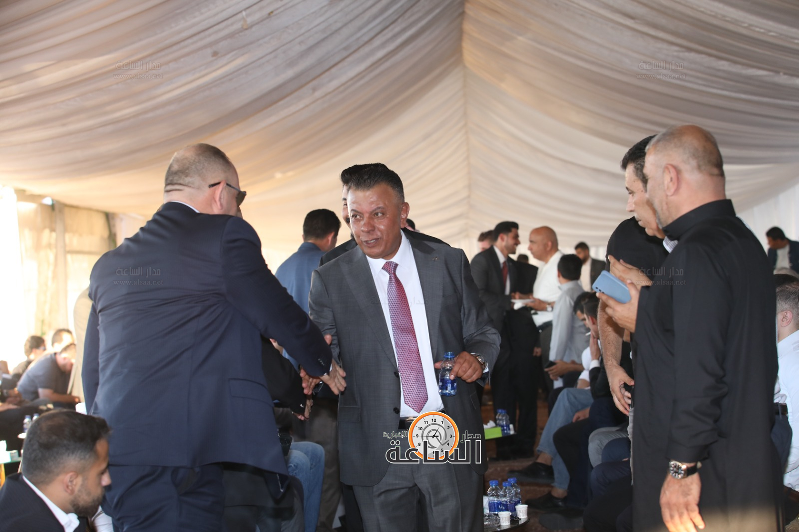 Madar Al-Saa Images 0.018619366140135485