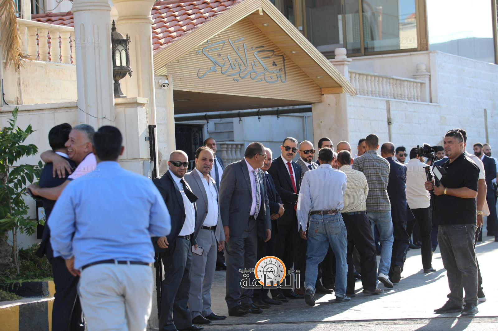 Madar Al-Saa Images 0.5359172053803833