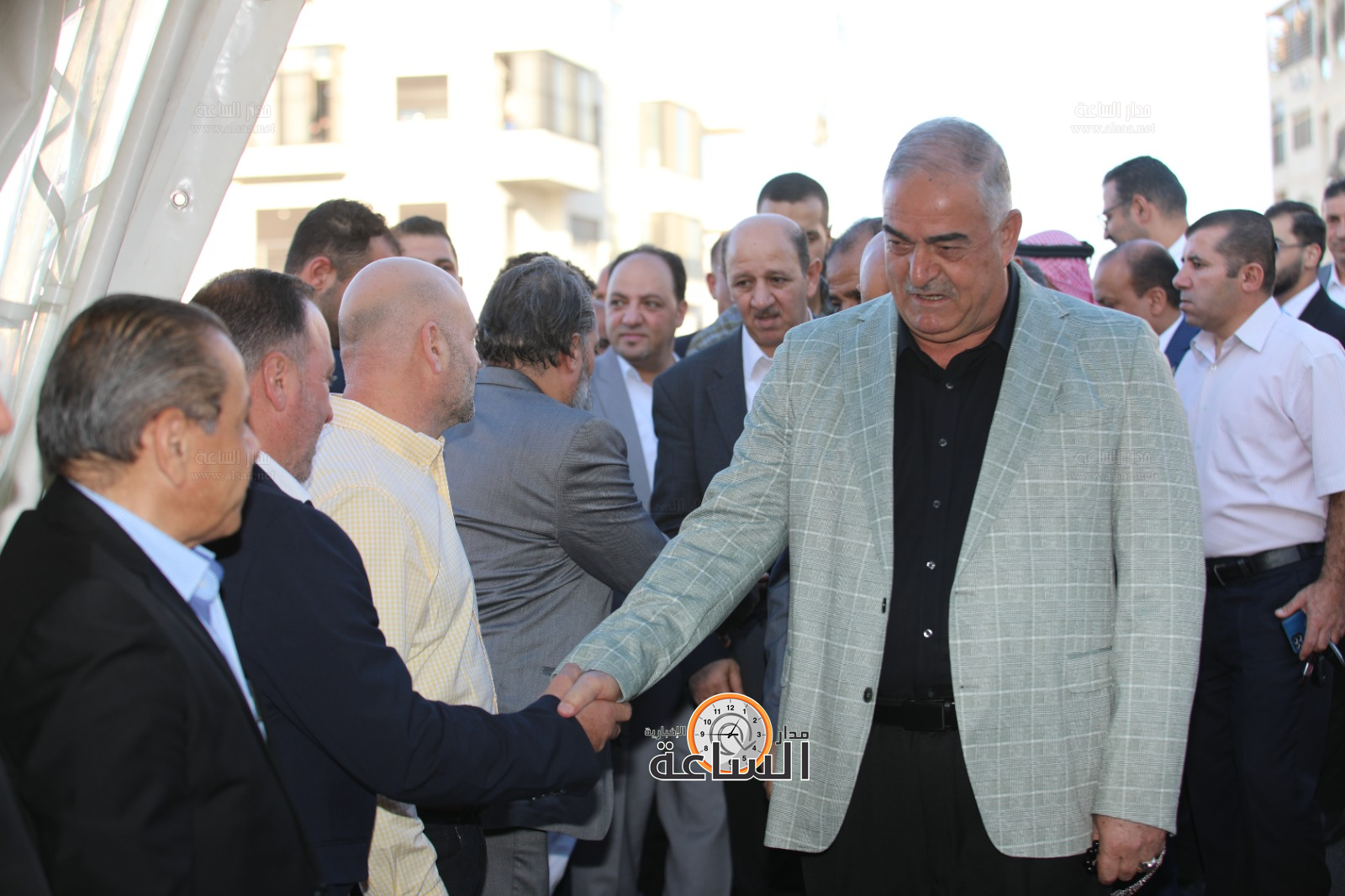 Madar Al-Saa Images 0.6376363183249953