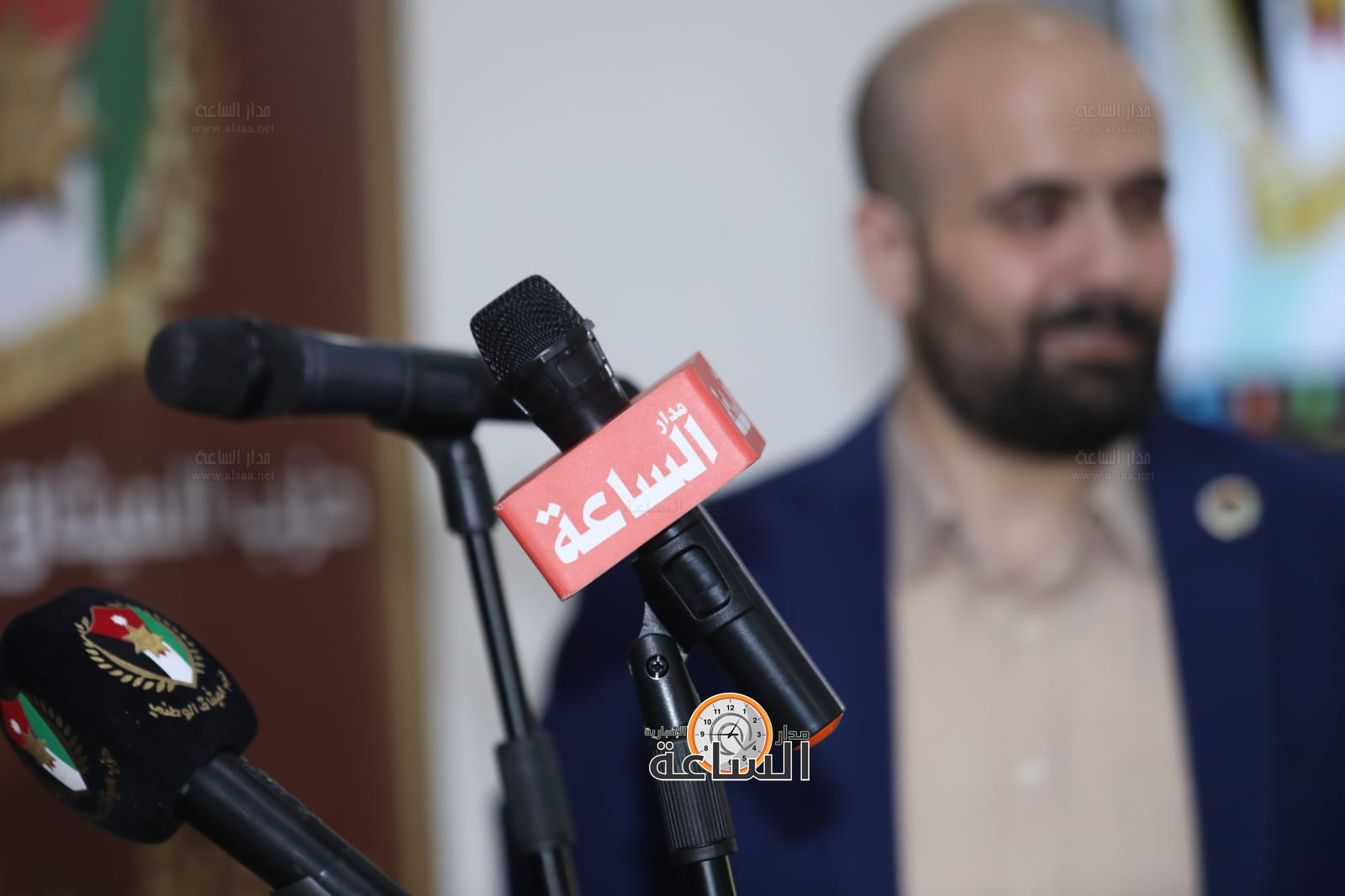 Madar Al-Saa Images 0.032668268803109024