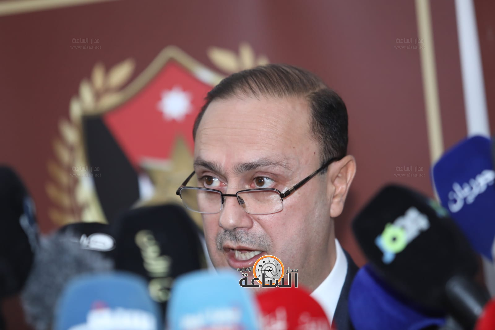 Madar Al-Saa Images 0.5471065447392436