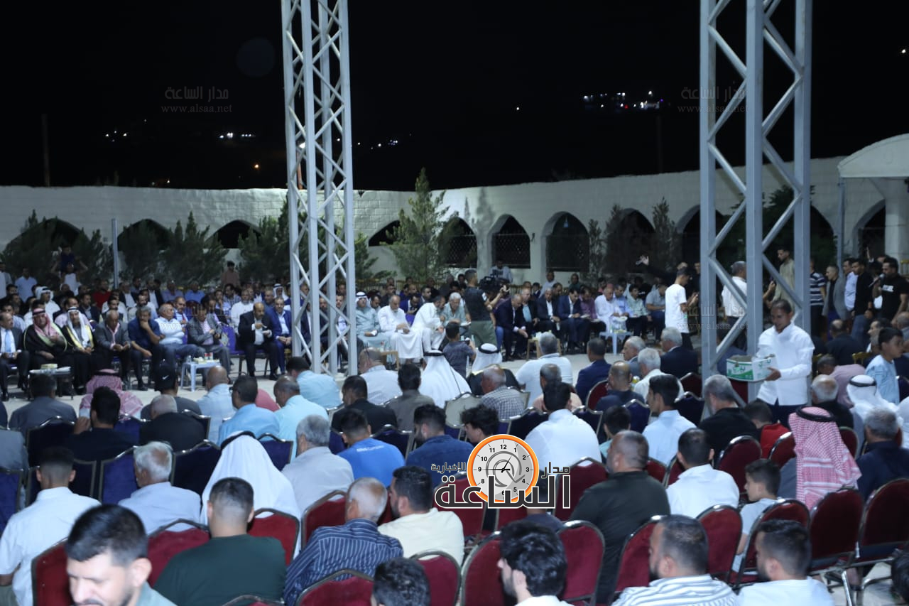 Madar Al-Saa Images 0.25812699879012