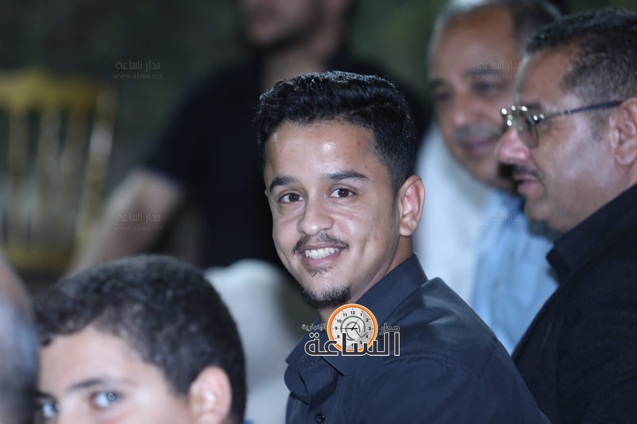 Madar Al-Saa Images 0.5001679827875842