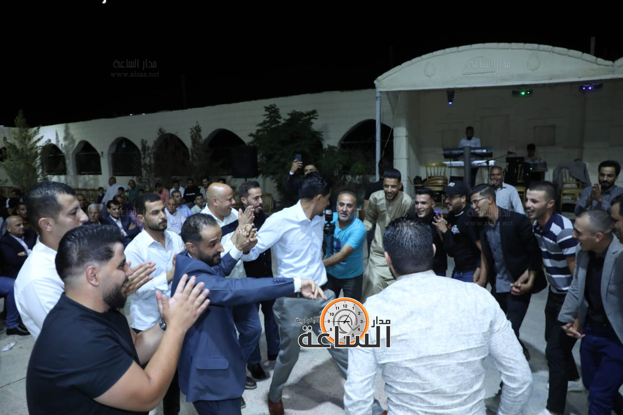 Madar Al-Saa Images 0.43132608073141654