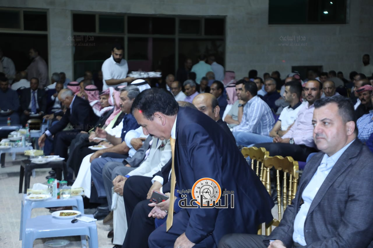 Madar Al-Saa Images 0.056724526306348055