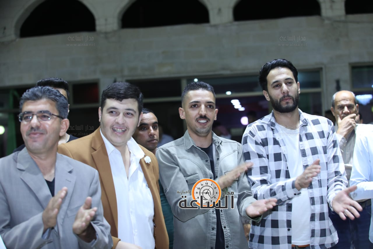 Madar Al-Saa Images 0.8953901134357205