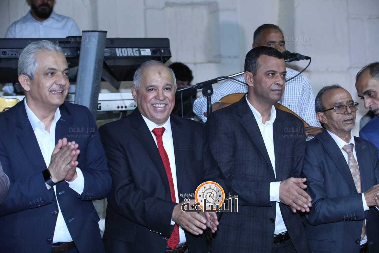 Madar Al-Saa Images 0.4051234475810592