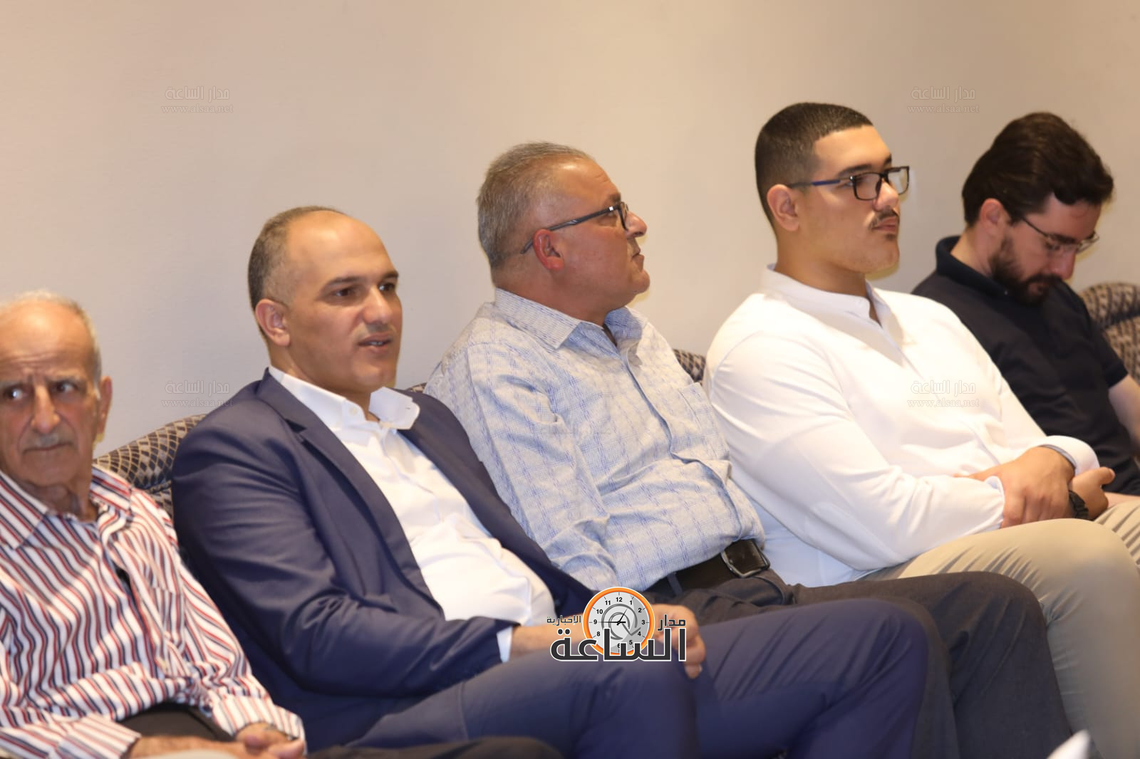 Madar Al-Saa Images 0.9889310919753762