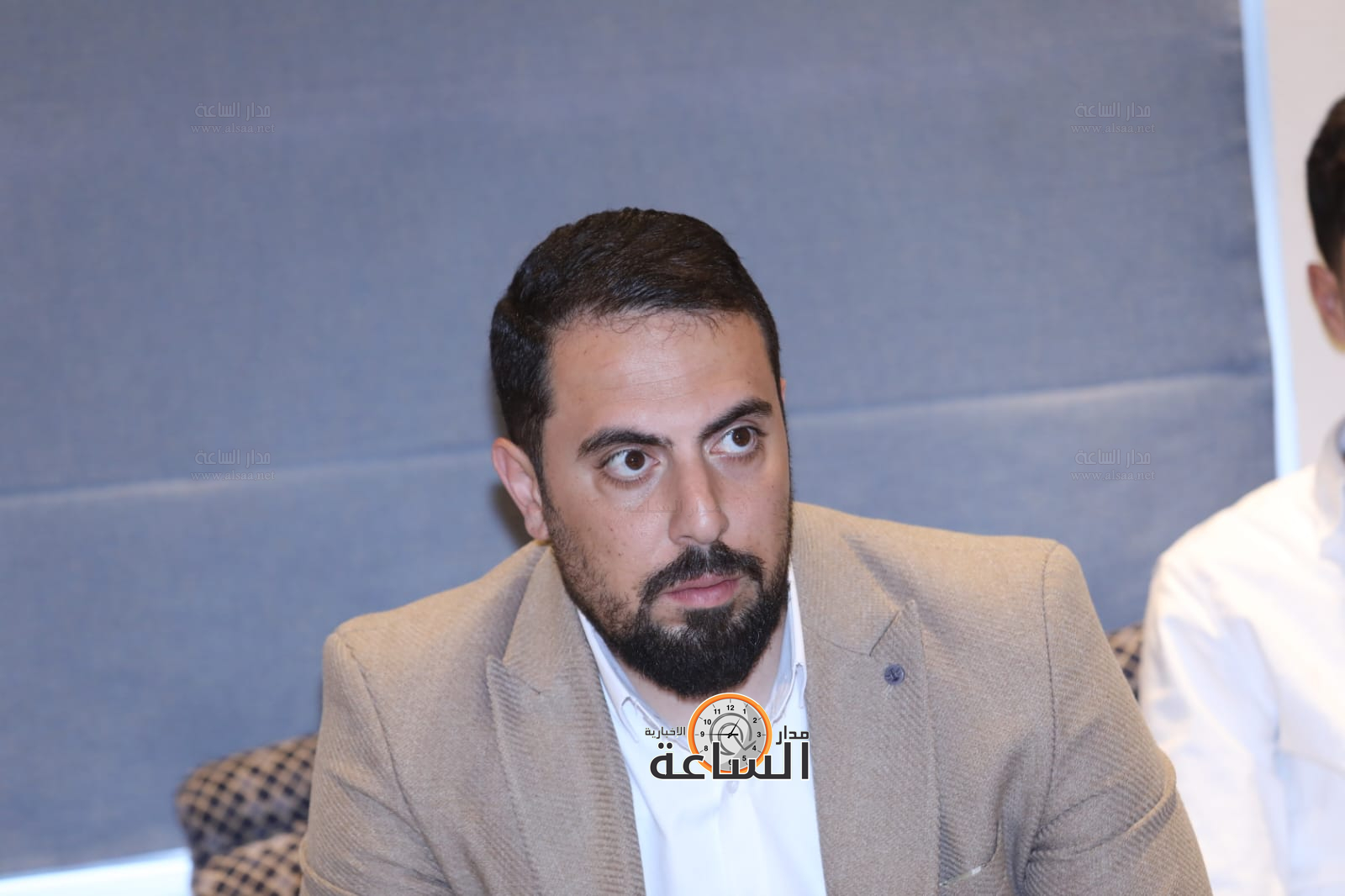 Madar Al-Saa Images 0.8190110318450521