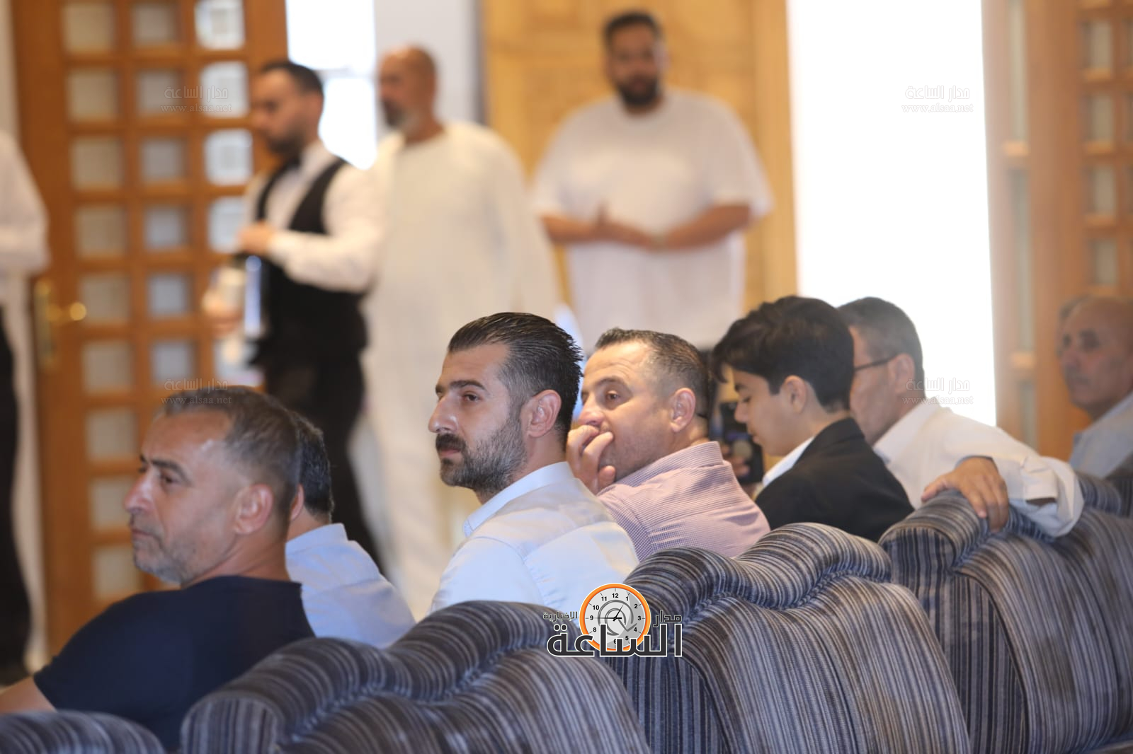 Madar Al-Saa Images 0.25551991962615617