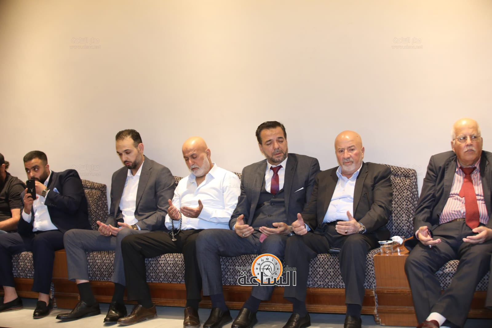 Madar Al-Saa Images 0.7475607342474695