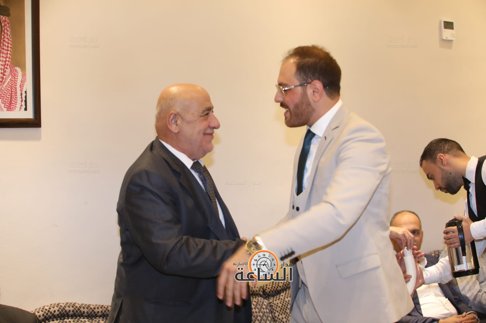 Madar Al-Saa Images 0.774609190002046