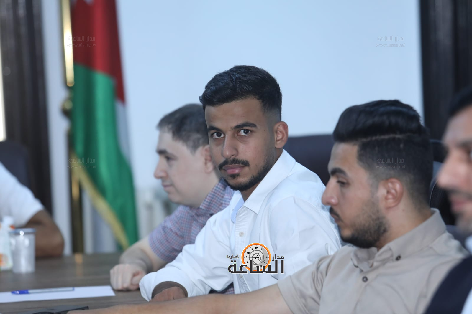 Madar Al-Saa Images 0.7973139247646557