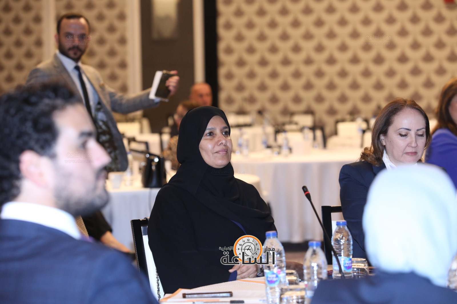 Madar Al-Saa Images 0.9957951215702567