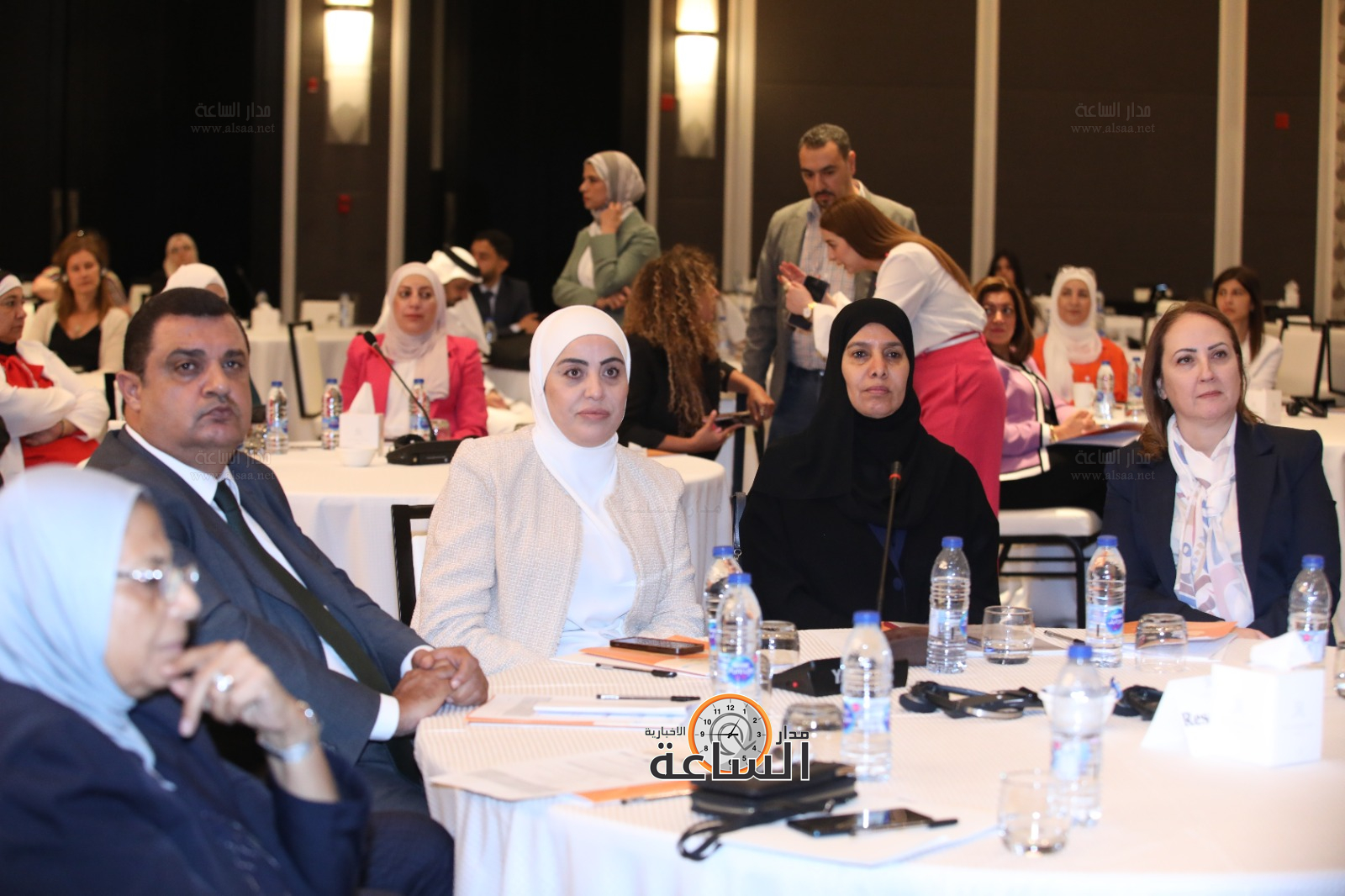 Madar Al-Saa Images 0.49949313466326206