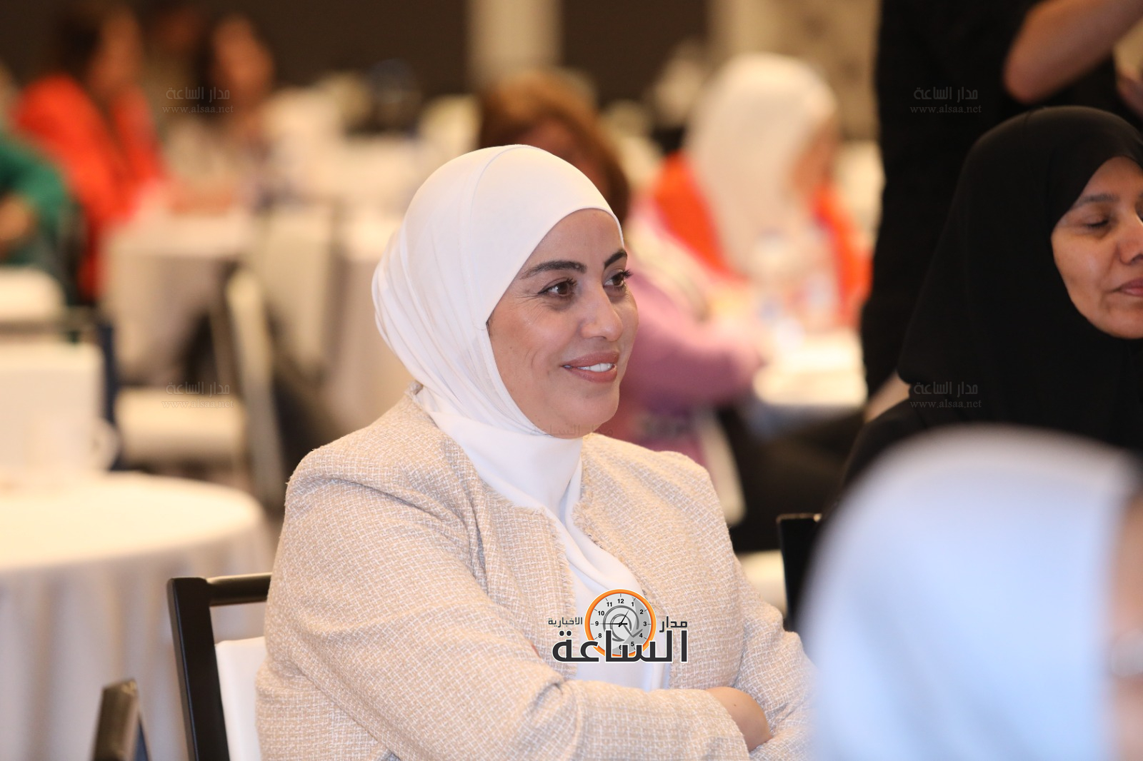 Madar Al-Saa Images 0.5434112757981335