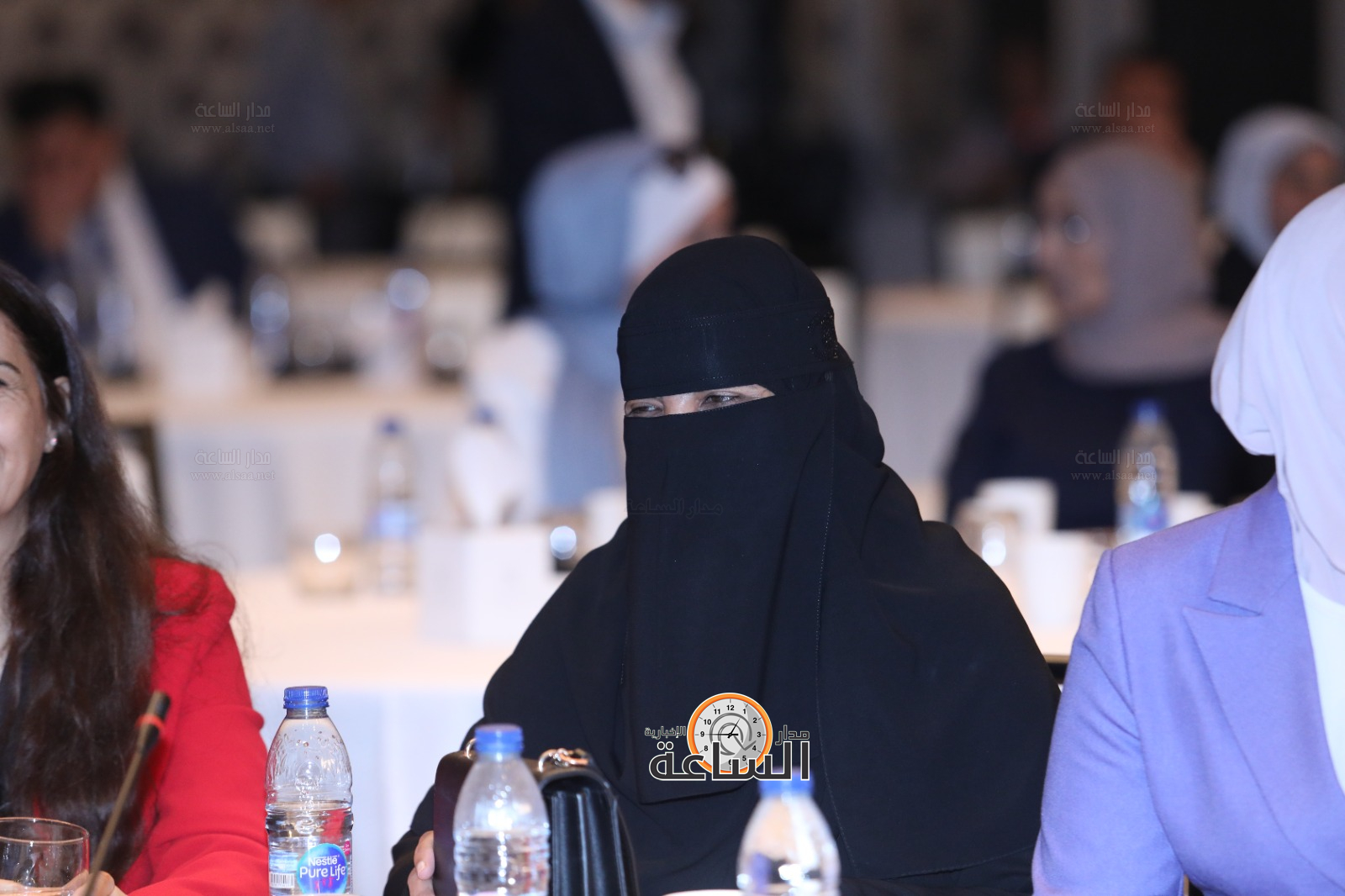 Madar Al-Saa Images 0.49829284231249127