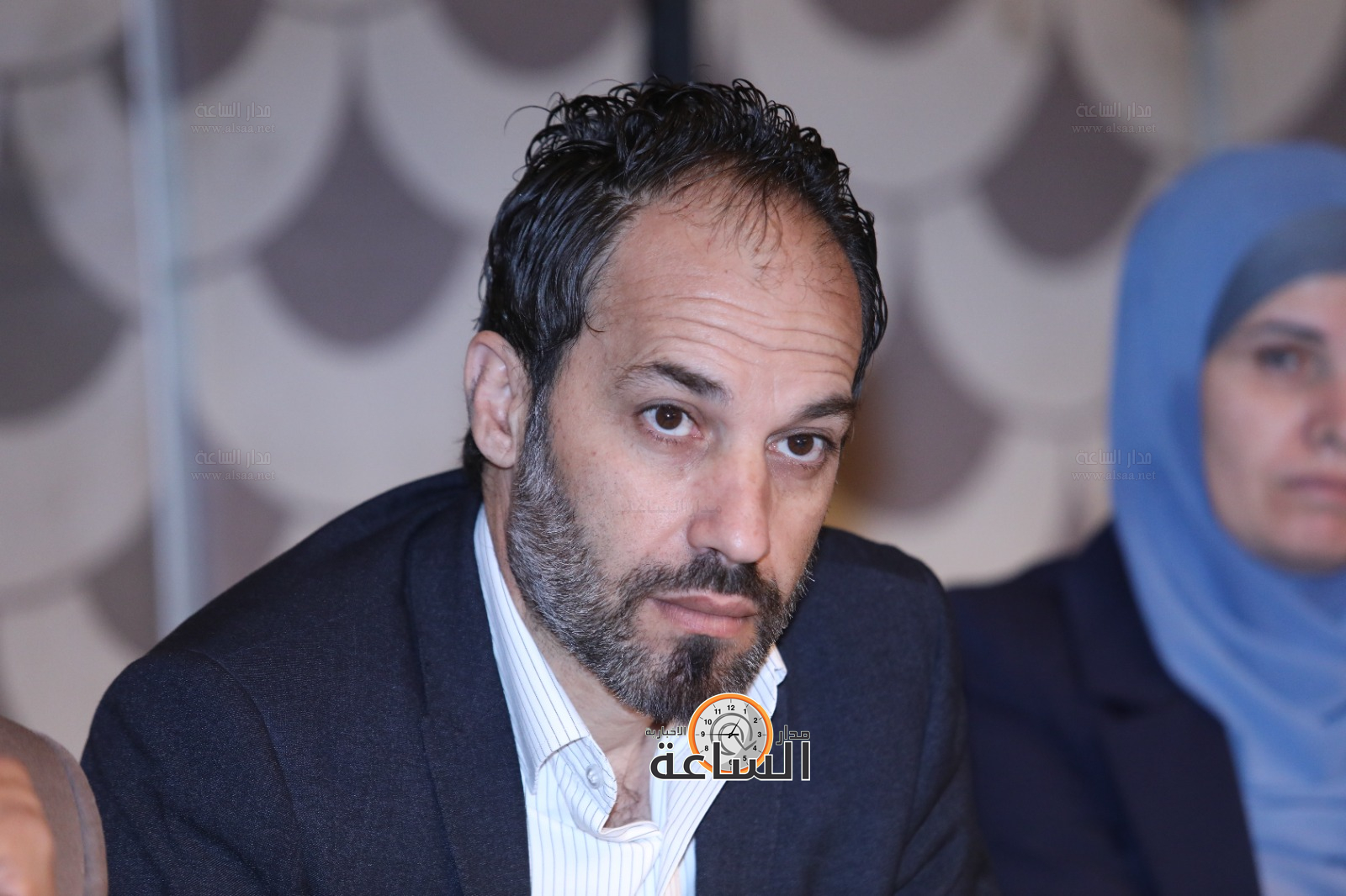 Madar Al-Saa Images 0.39210295792586014