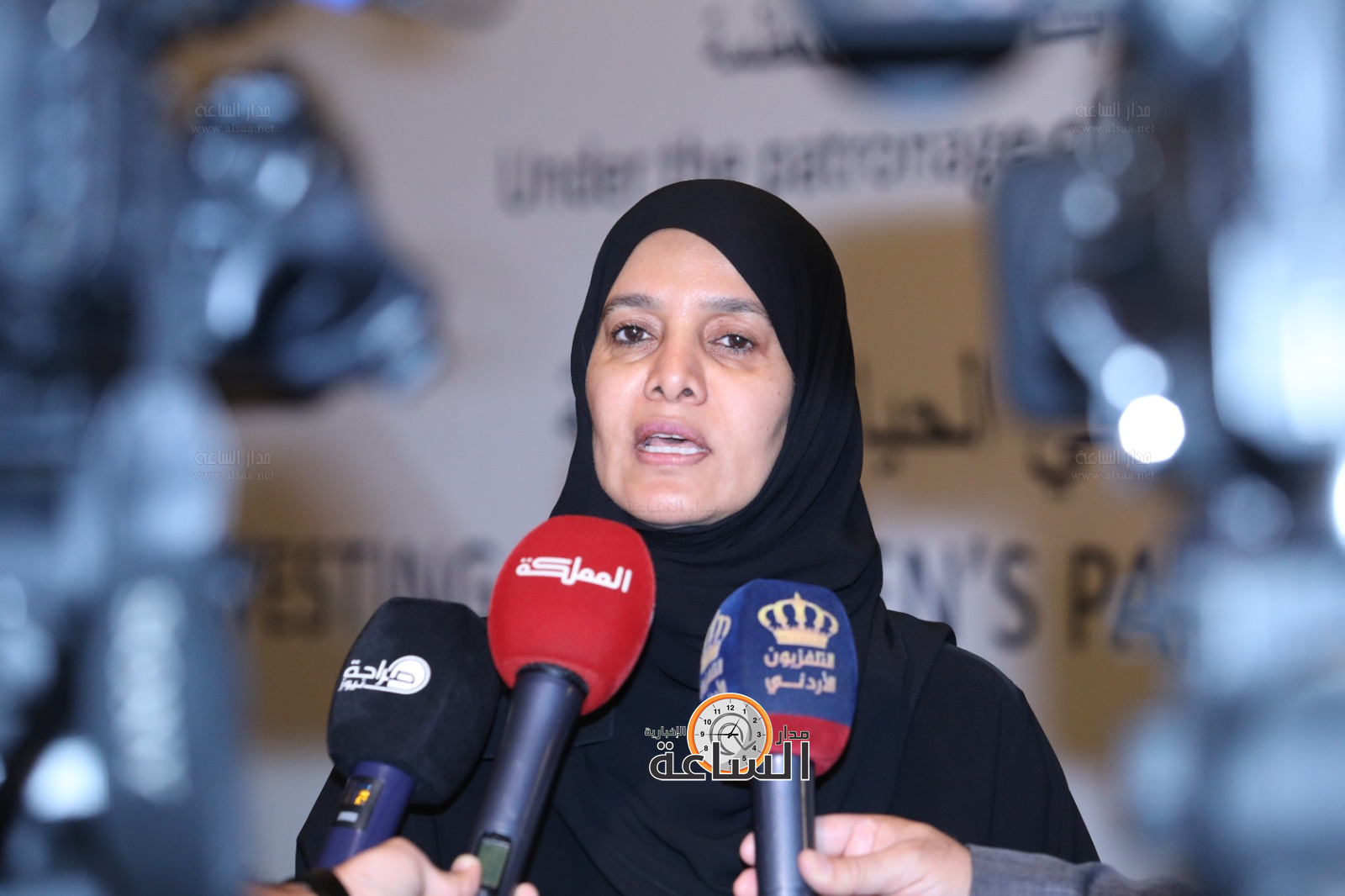 Madar Al-Saa Images 0.9041745444264409