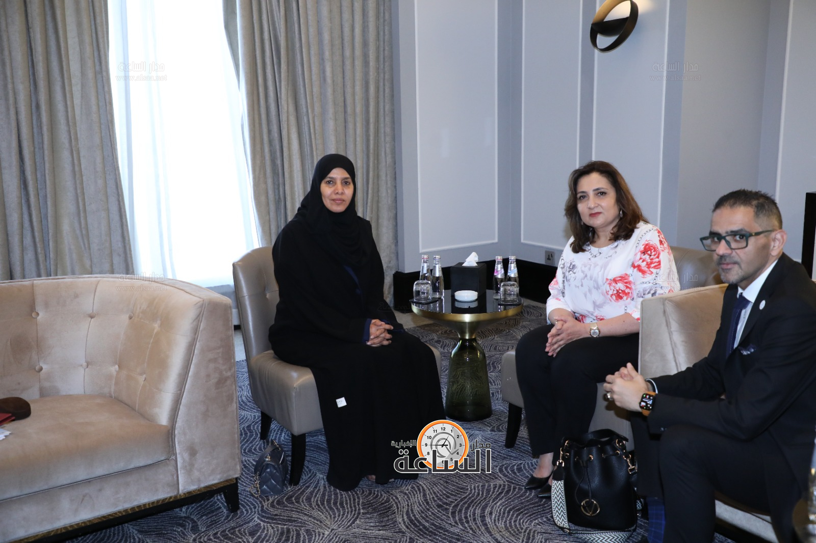 Madar Al-Saa Images 0.579262615493189