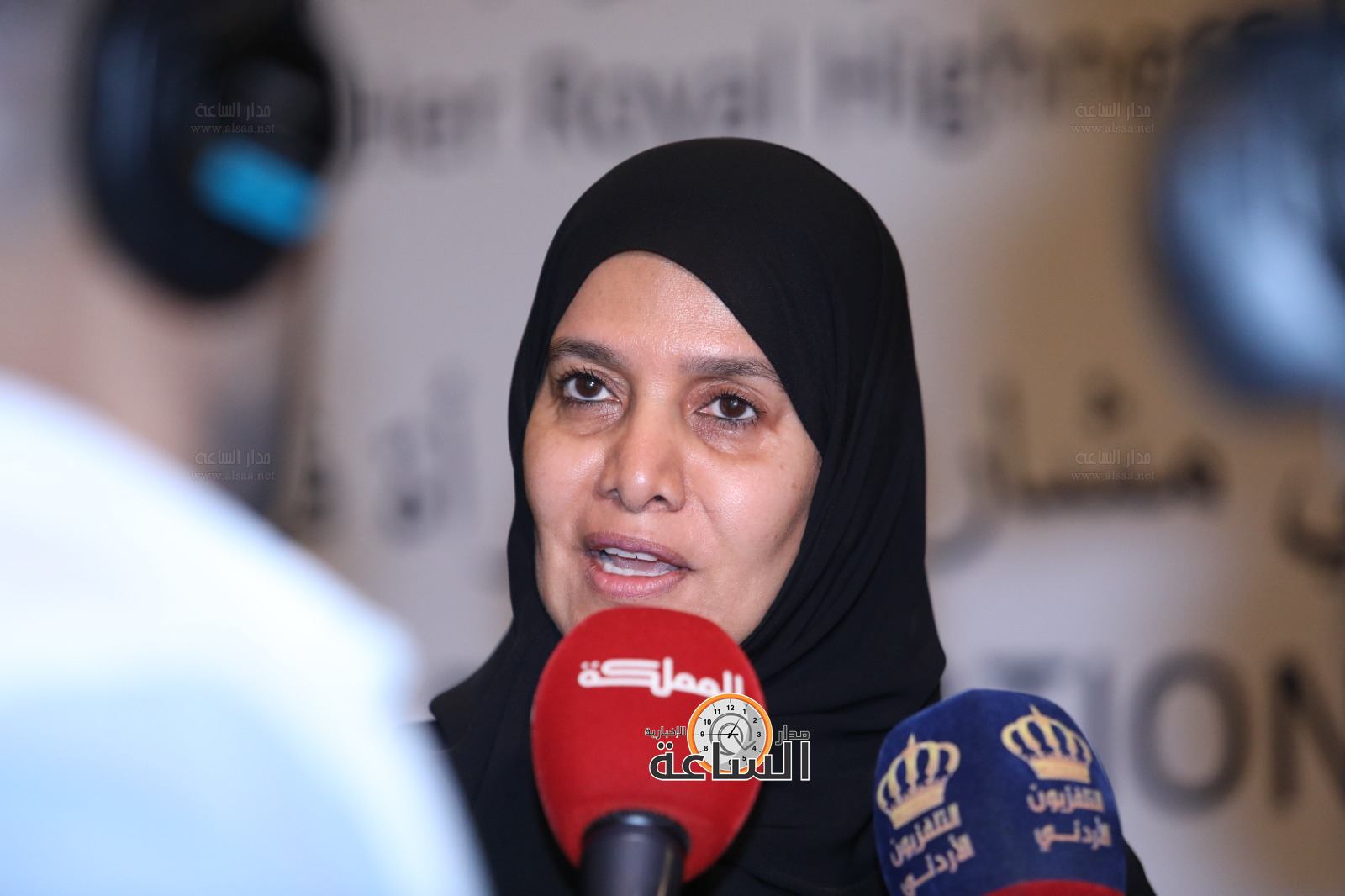 Madar Al-Saa Images 0.7756101547374719