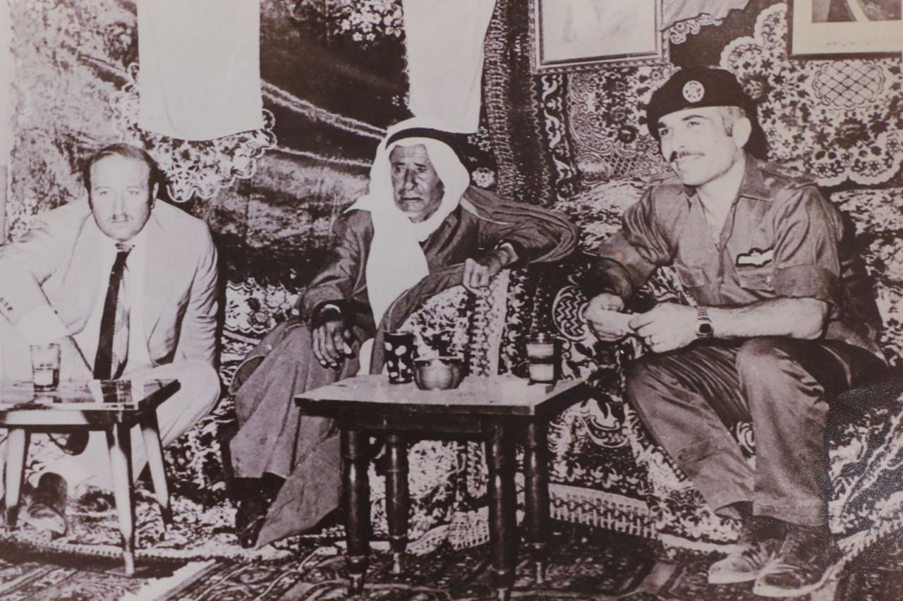 Madar Al-Saa Images 0.5111294351473654