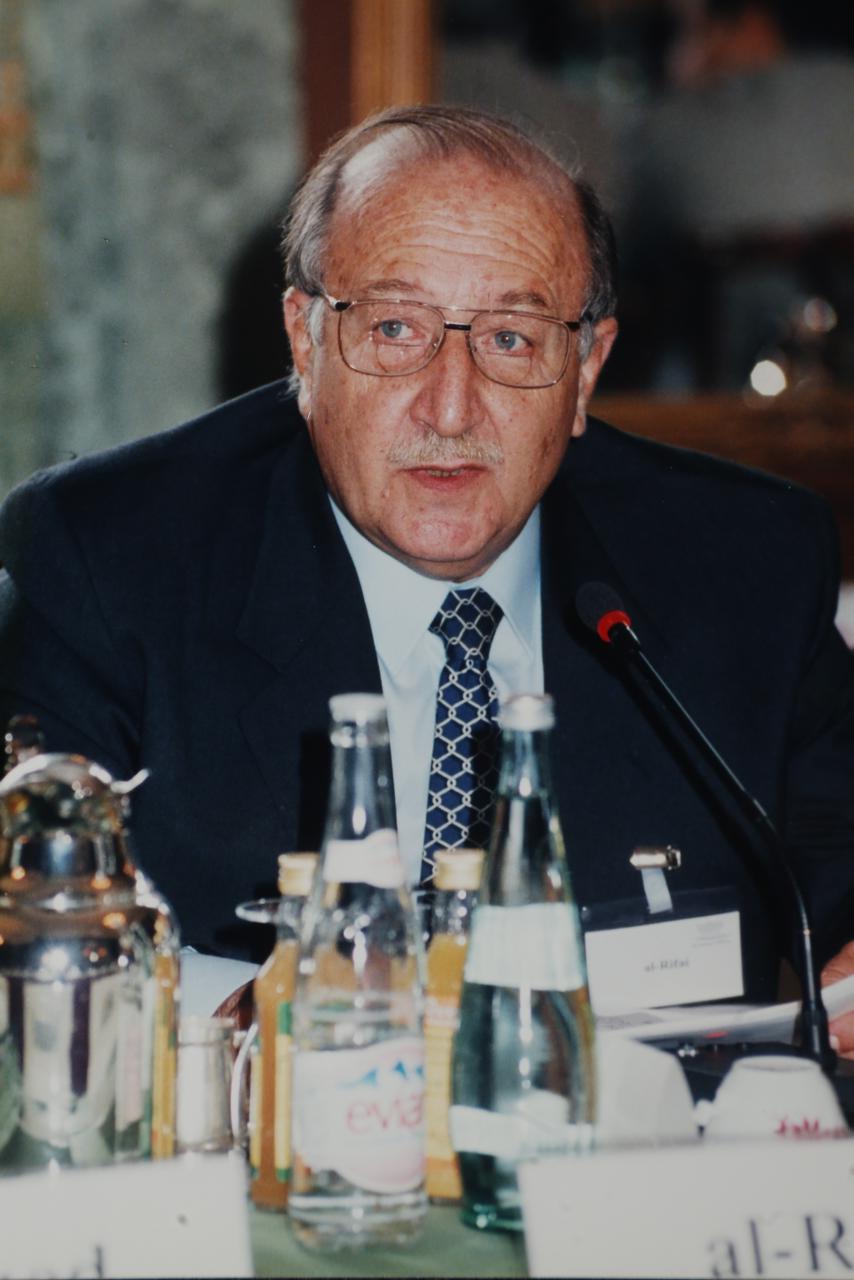 Madar Al-Saa Images 0.8196841469482432