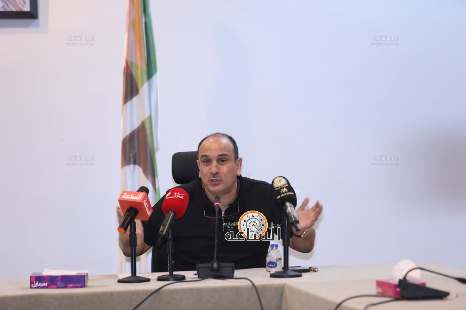 Madar Al-Saa Images 0.36579056419144074