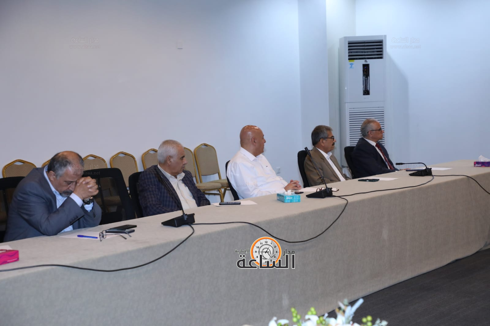 Madar Al-Saa Images 0.004012071403209028