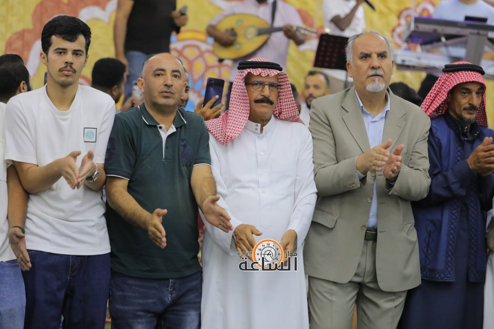 Madar Al-Saa Images 0.22833475506120848