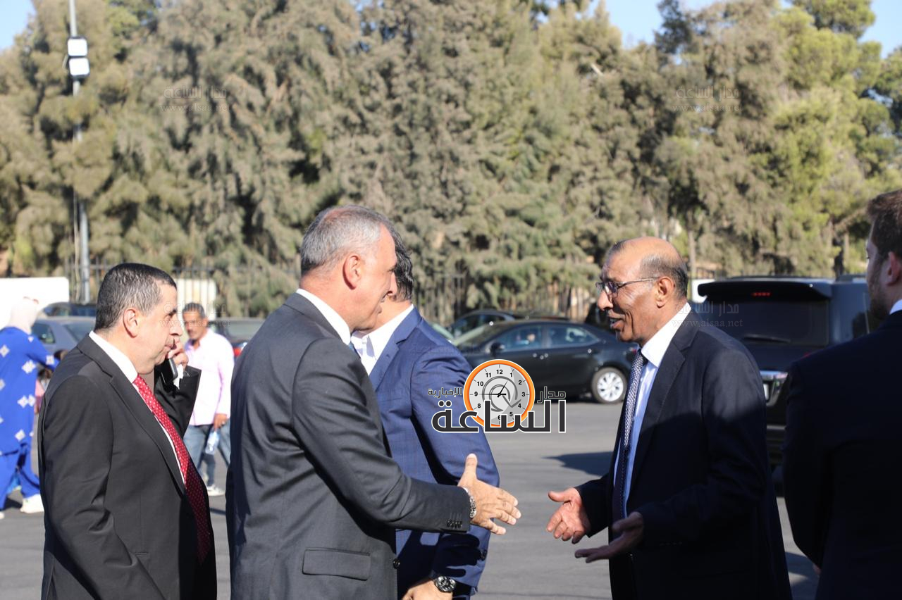 Madar Al-Saa Images 0.7808130812133296