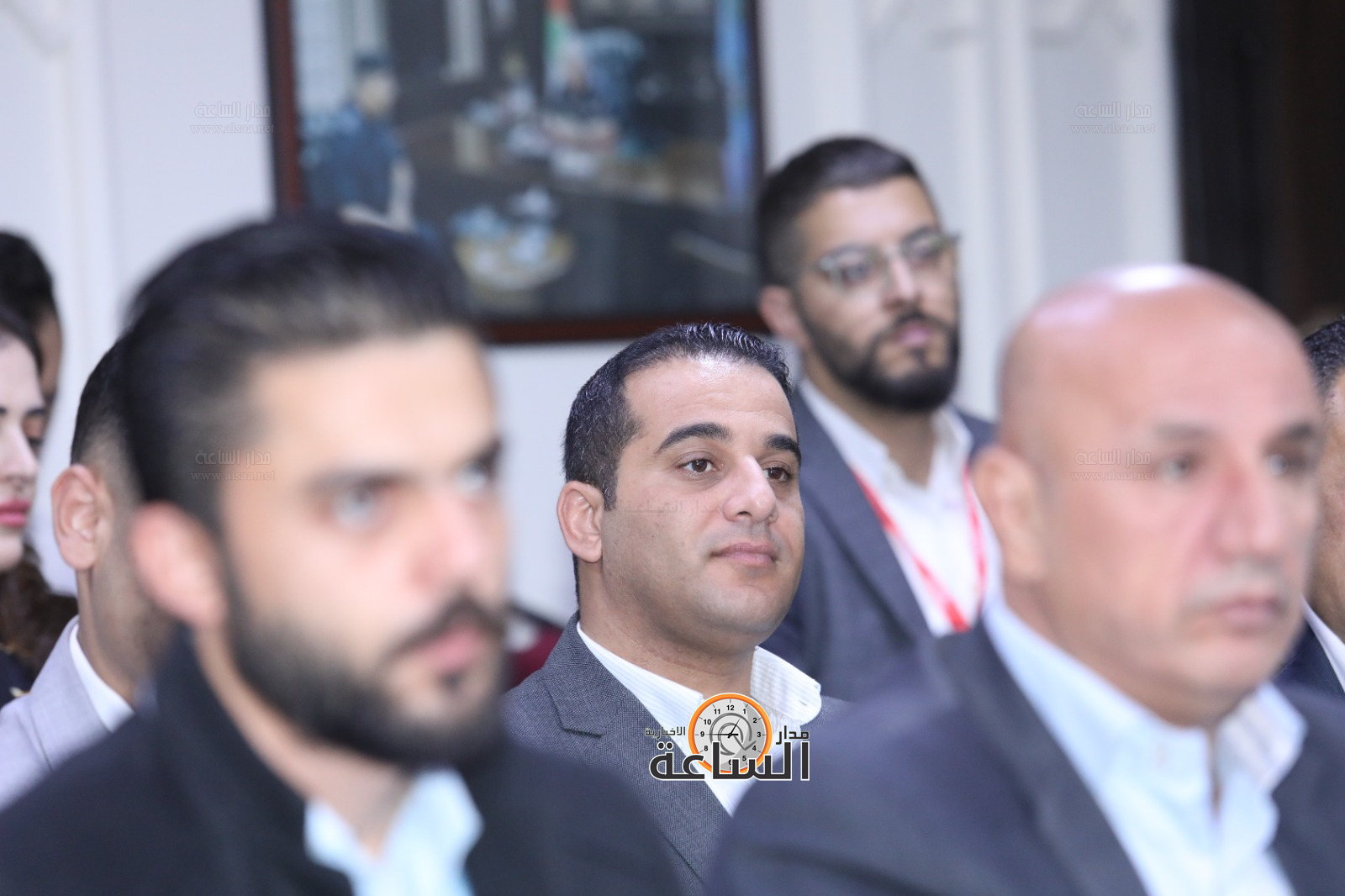 Madar Al-Saa Images 0.4931323448587299