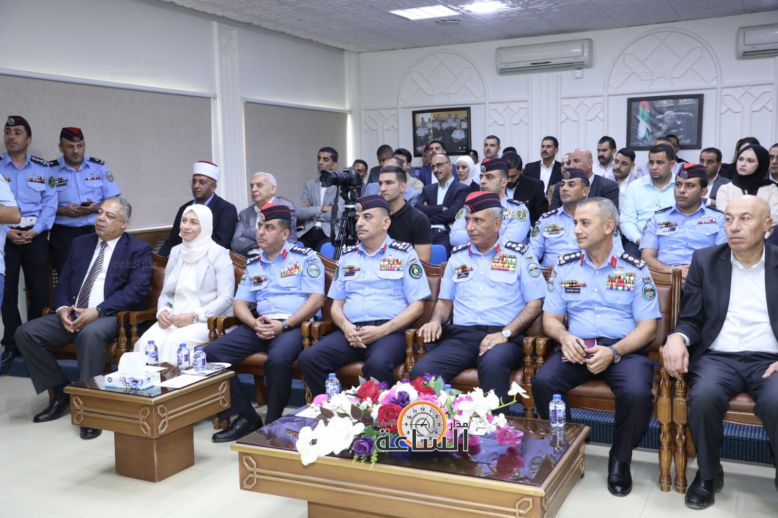 Madar Al-Saa Images 0.9549713202360672