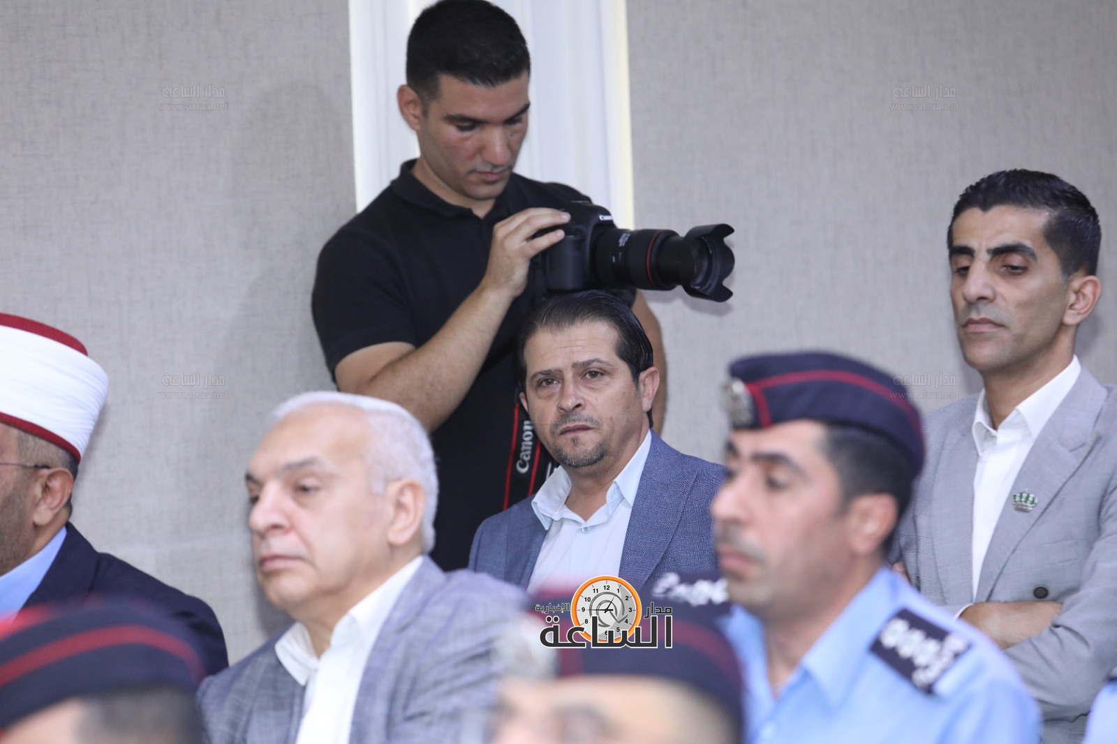 Madar Al-Saa Images 0.5609560553603692