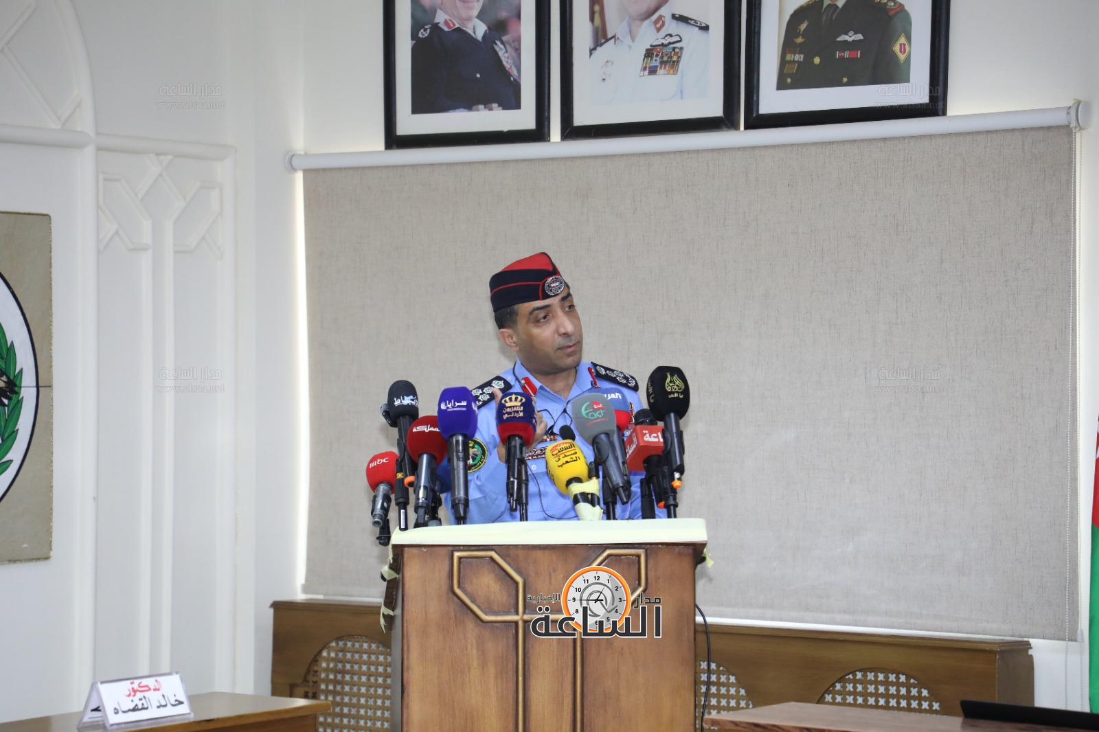 Madar Al-Saa Images 0.4044378902949448