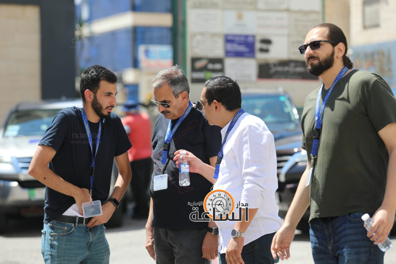 Madar Al-Saa Images 0.392868713711084