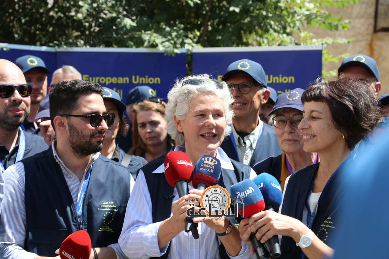 Madar Al-Saa Images 0.04783357836163282