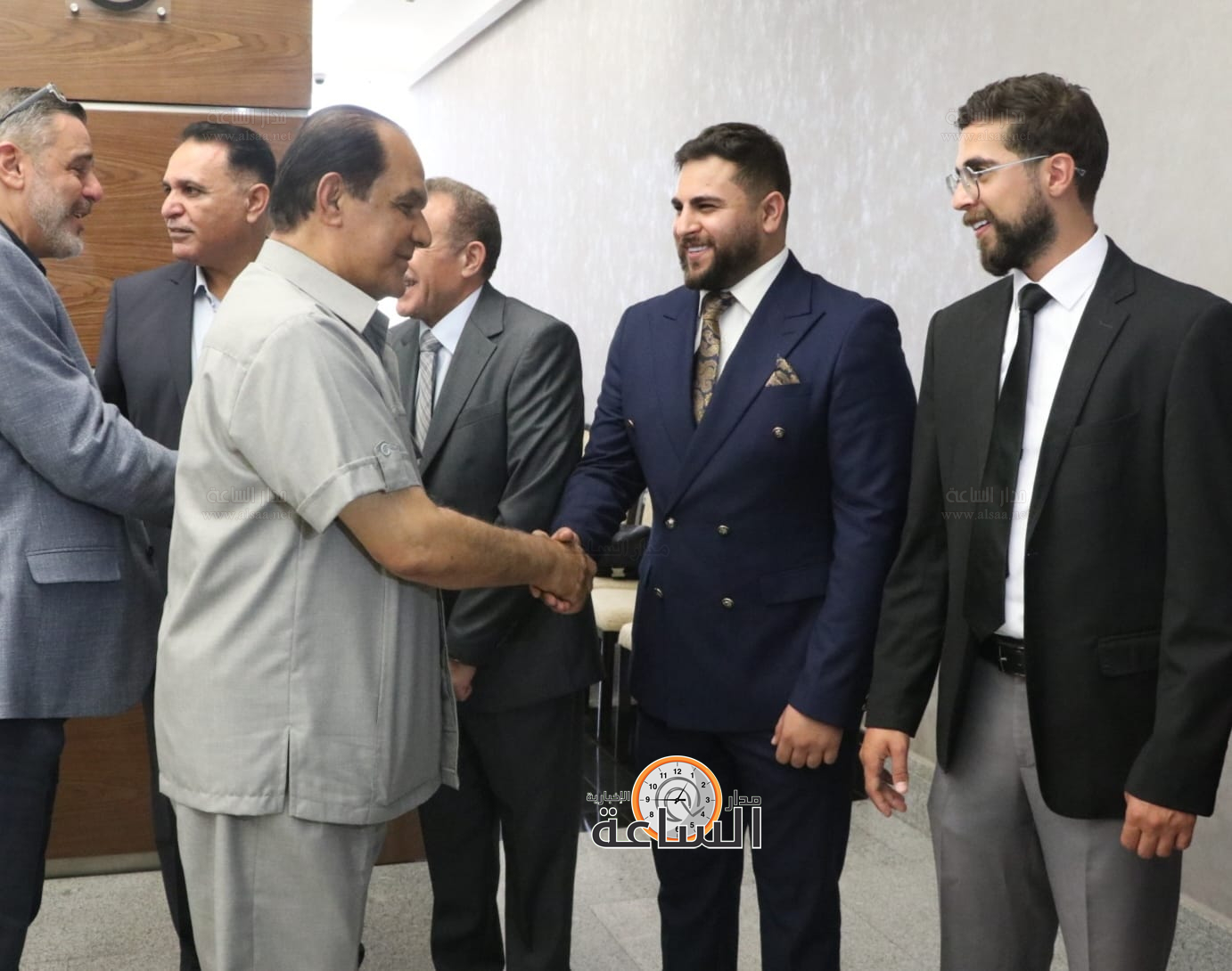 Madar Al-Saa Images 0.6767164188887367