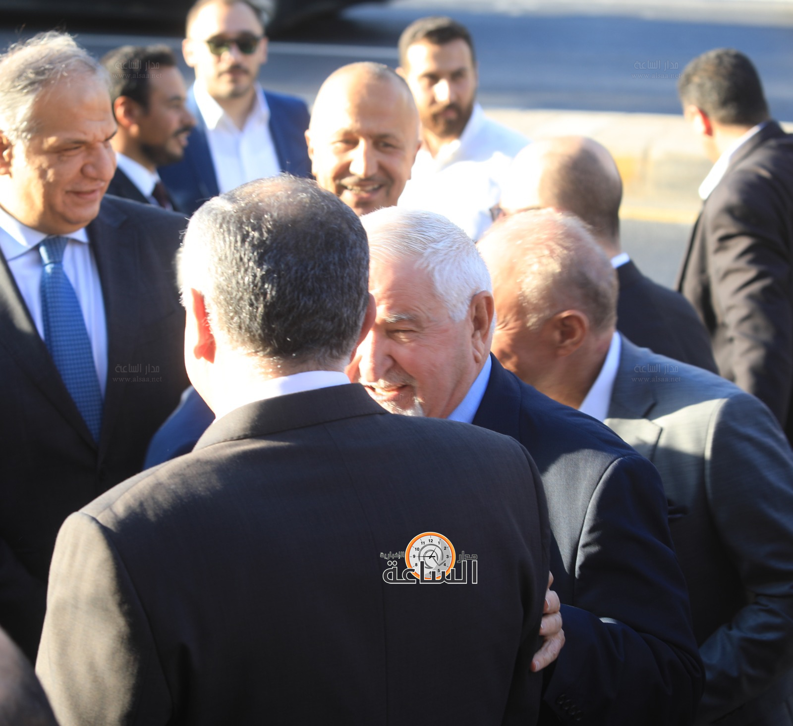 Madar Al-Saa Images 0.4460028787065995