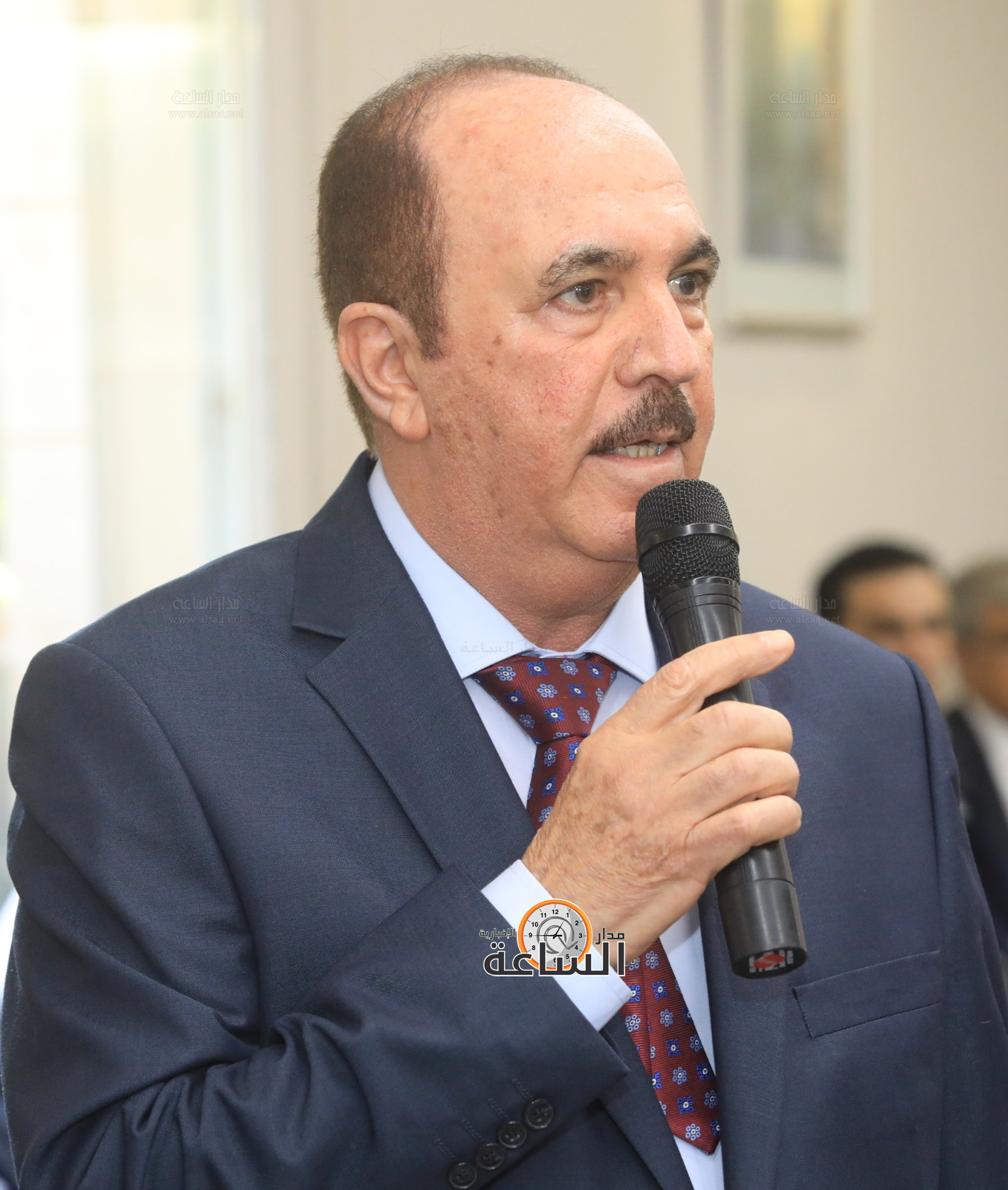 Madar Al-Saa Images 0.8561926662548918