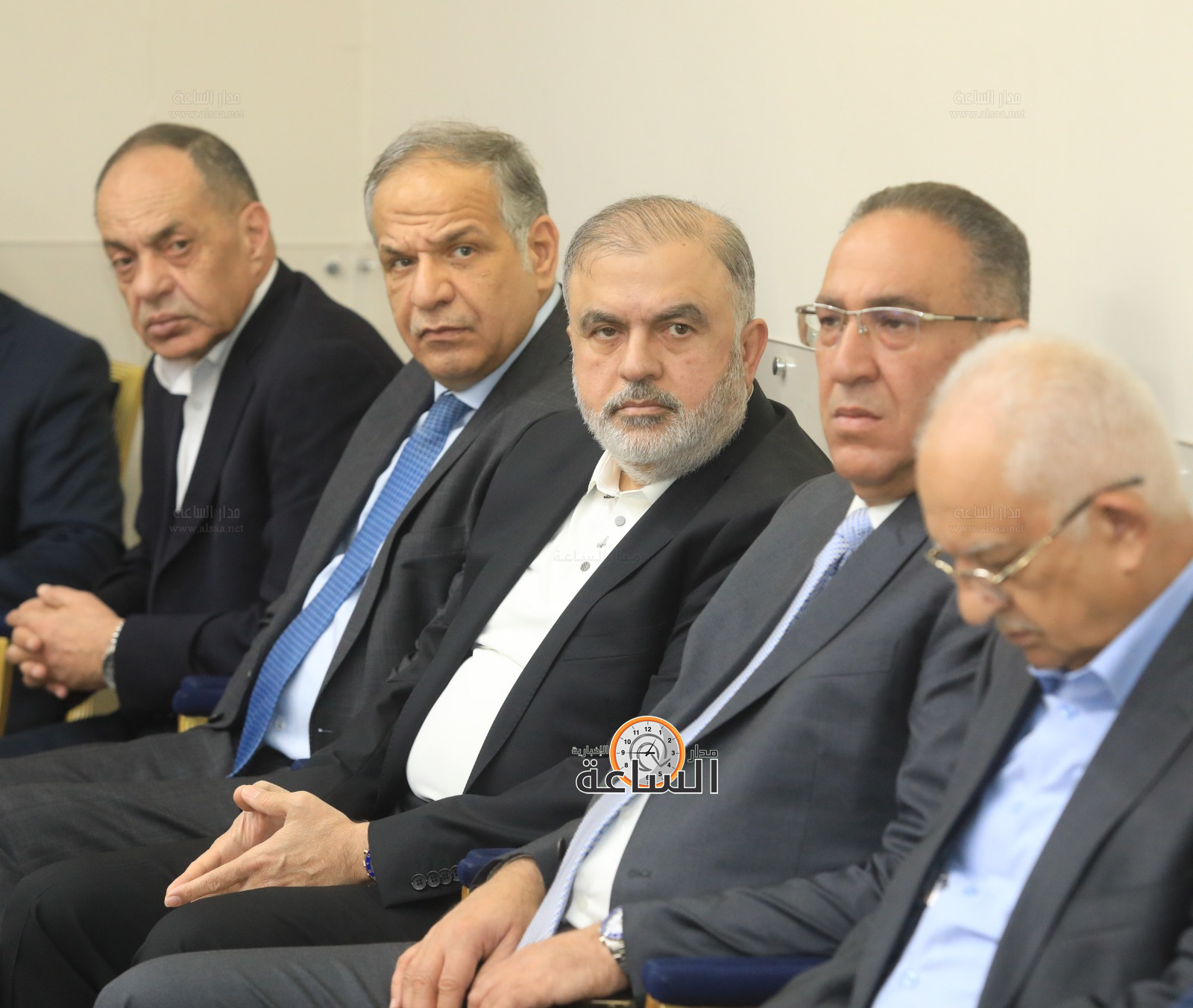 Madar Al-Saa Images 0.010864773534789984