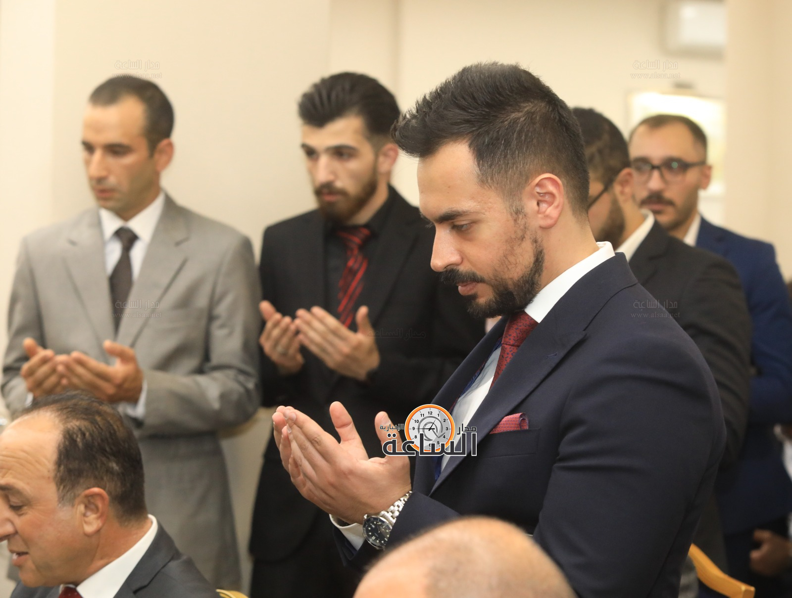 Madar Al-Saa Images 0.303030814045552