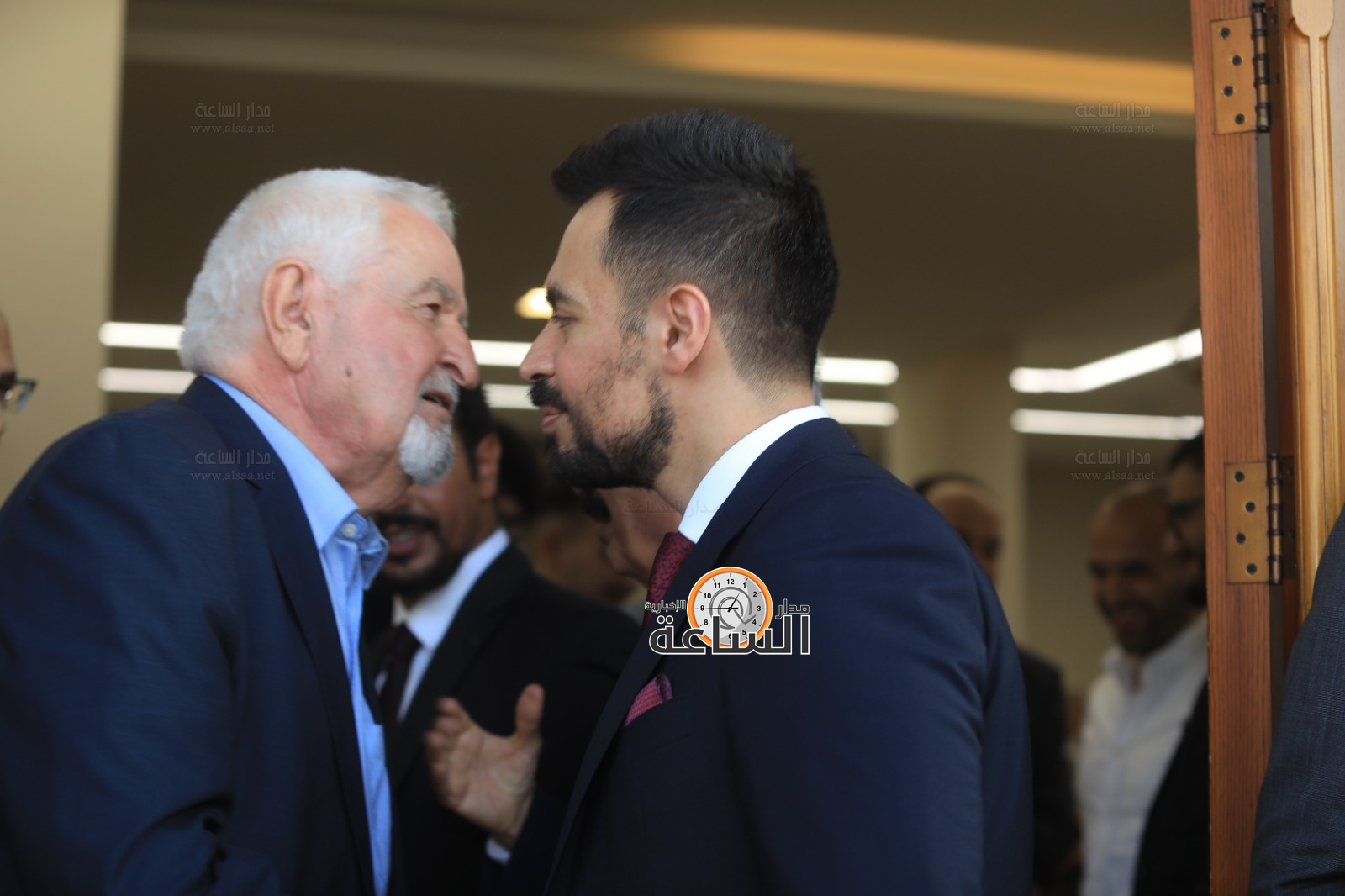 Madar Al-Saa Images 0.5113523830499618