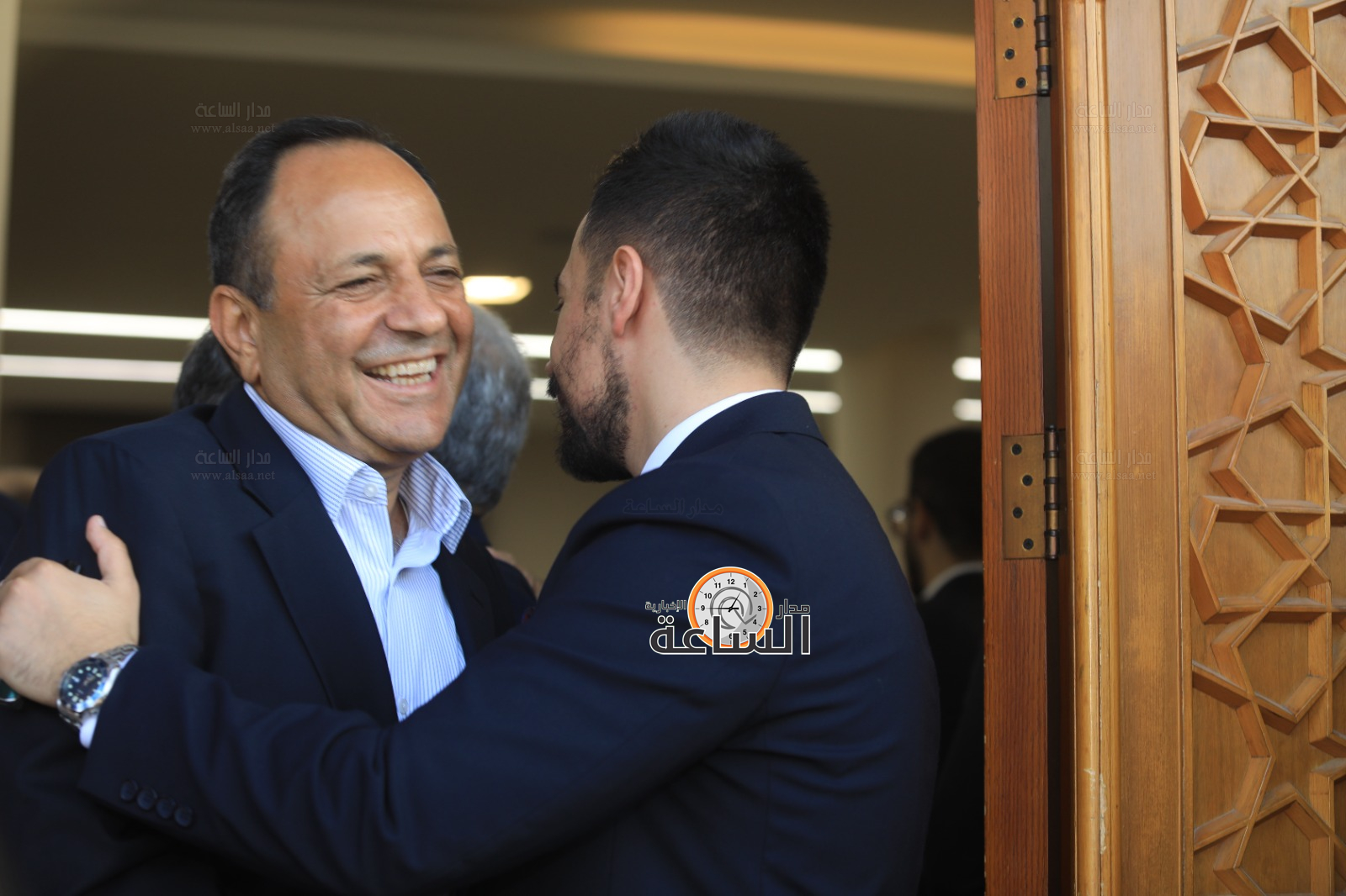 Madar Al-Saa Images 0.7350259410339586