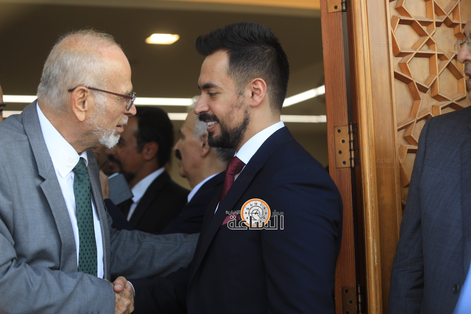 Madar Al-Saa Images 0.7678660842405438