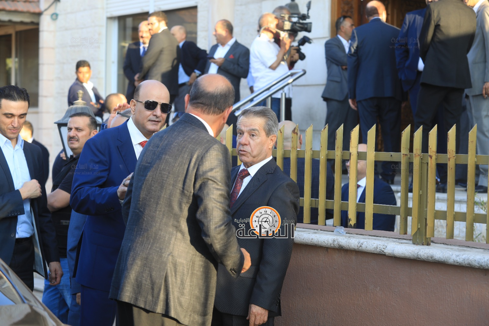 Madar Al-Saa Images 0.14892496121107213