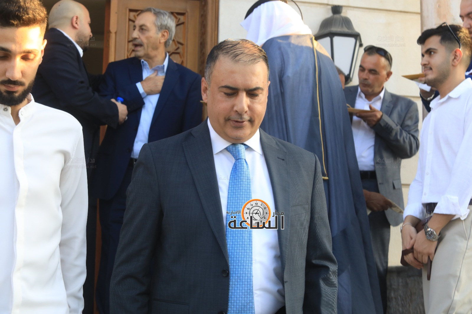 Madar Al-Saa Images 0.6665778322152471